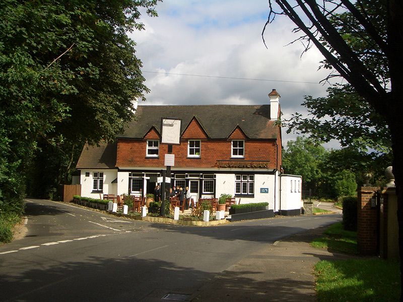 The ‘White Hart’ public house on High Road, 2007