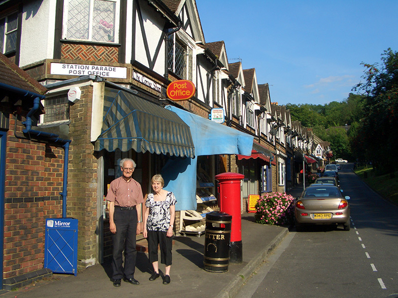 Chipstead post office, Station Approach, 2007