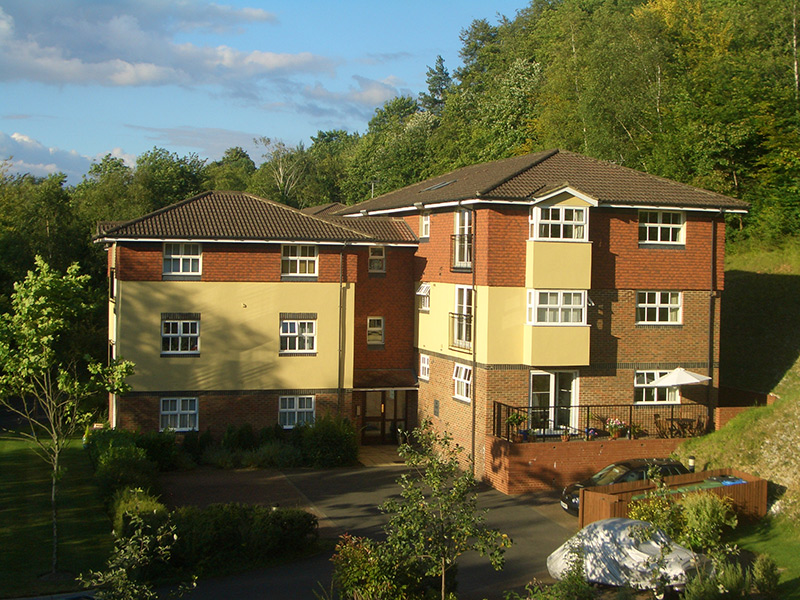 Flats in the former railways goods yard, now Hazel Way, 2007