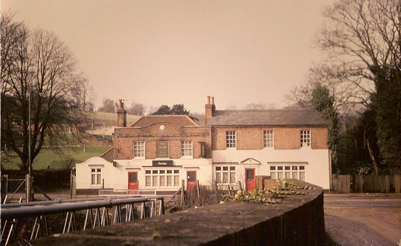 The Star Inn on the Brighton Road, Hooley, 1975. The left section dates from 1775, and the right from 1825